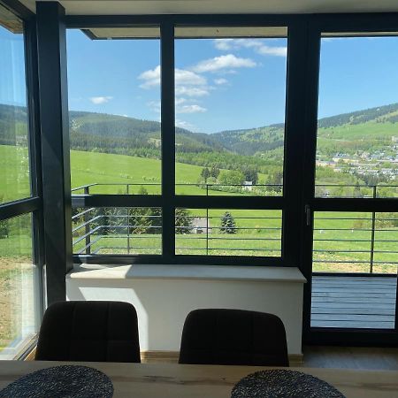 Apartment Enzian Loučná pod Klínovcem Kültér fotó