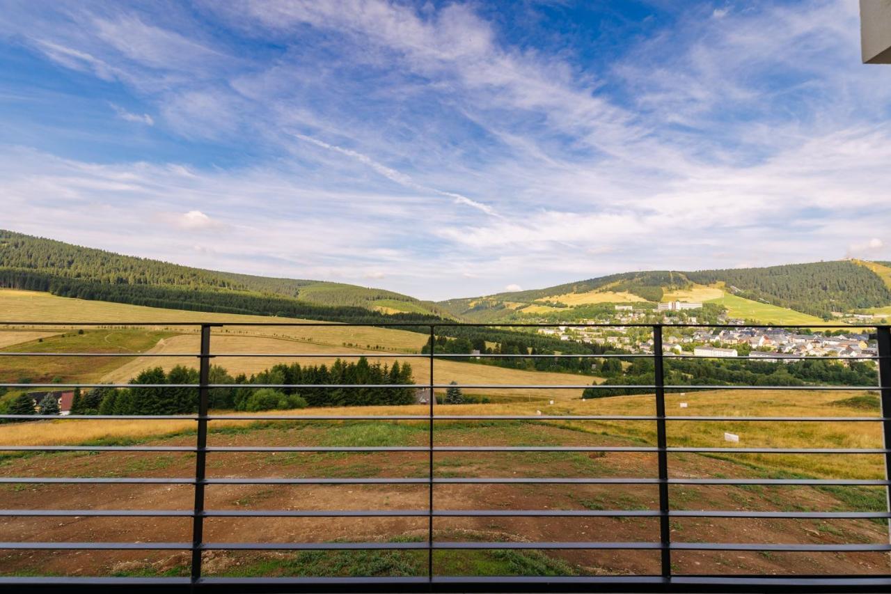 Apartment Enzian Loučná pod Klínovcem Kültér fotó